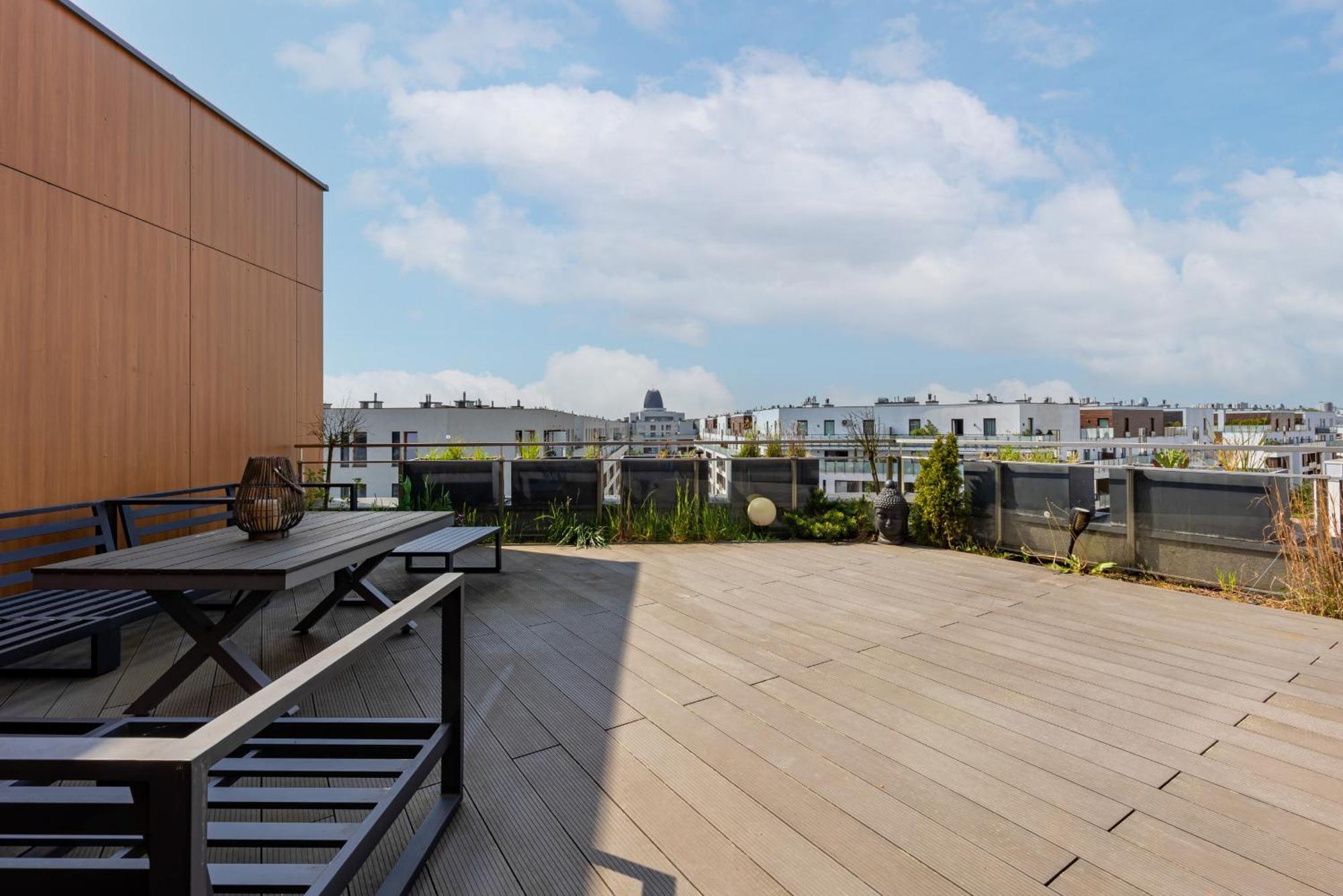 Royal Garden Apartment In Wilanow By Renters Prestige Warsaw Exterior photo